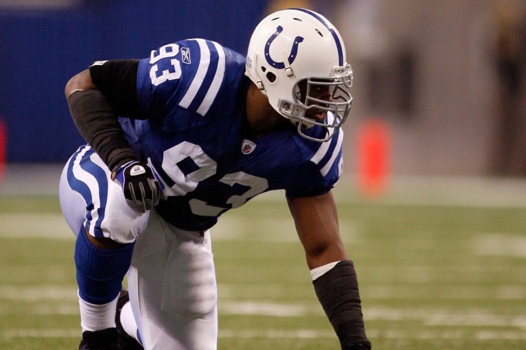 Cowboys Headlines - Are Cowboys Wise Not to Pursue Dwight Freeney? 1