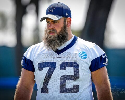 Cowboys Headlines - Cowboys Make Travis Frederick Highest-Paid Center In NFL