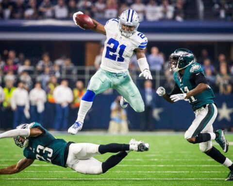 Ezekiel Elliott, Eagles