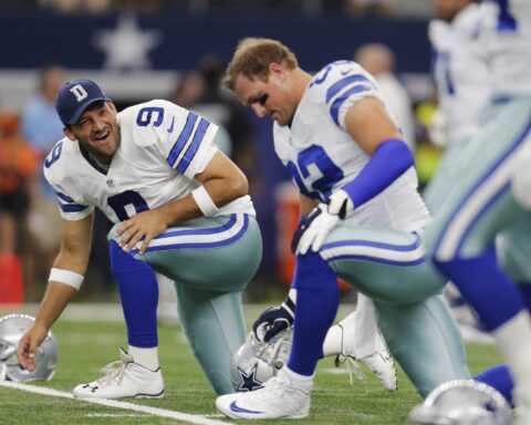 Cowboys en Español: Jason Witten Está Para Quedarse, ¿Es Probable el Retiro de Tony Romo?