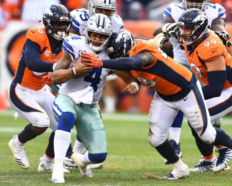 Should Cowboys Sign This RFA to a Contract Sheet?