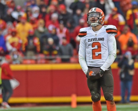 Should the Cowboys Consider Johnny Manziel, Again?