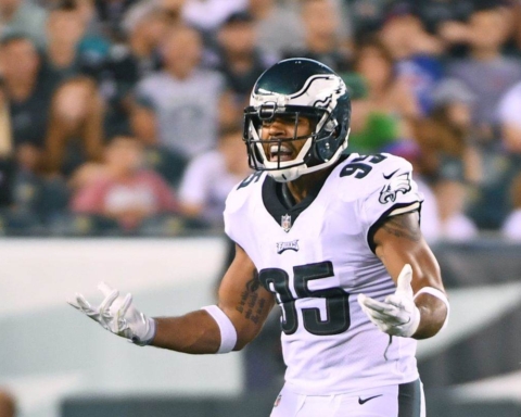 Should Cowboys Pursue Recently Released LB Mychal Kendricks?