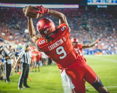 Dallas Cowboys Sign WR Darren Carrington Following Workout in Oxnard