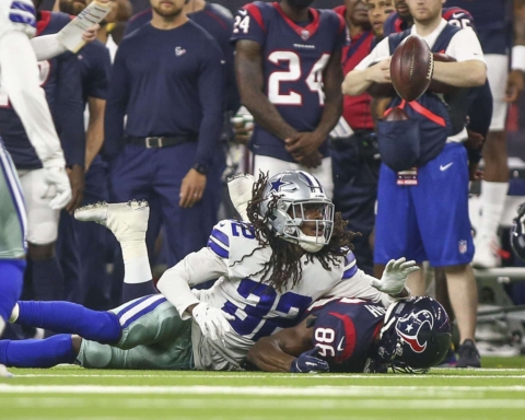 Sean's Scout: Armstrong's Progress and Backup OL Woes Highlight Cowboys Loss to Texans