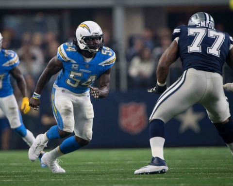 Travis Frederick: Left Tackle Tyron Smith "Playing Better Than He Has in Years"