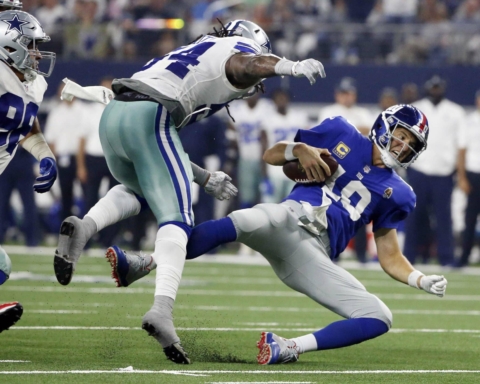 Snap Judgments: Cowboys' Linebacker Depth Stands Out in Win