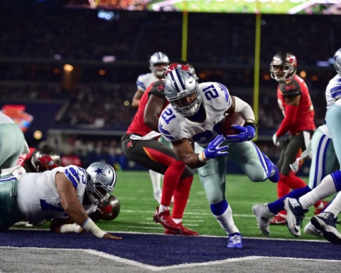 Ezekiel Elliott, Buccaneers