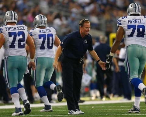 Should Cowboys Welcome Back OT Jermey Parnell for Depth?