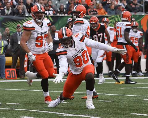 Cowboys Show Interest in Browns DE Emmanuel Ogbah