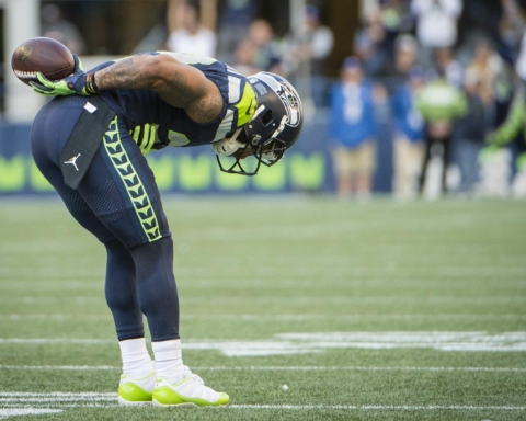 Should Cowboys Pursue Earl Thomas Even Without a Hometown Discount?