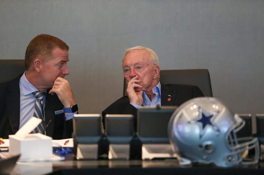 Jason Garrett, Jerry Jones, War Room