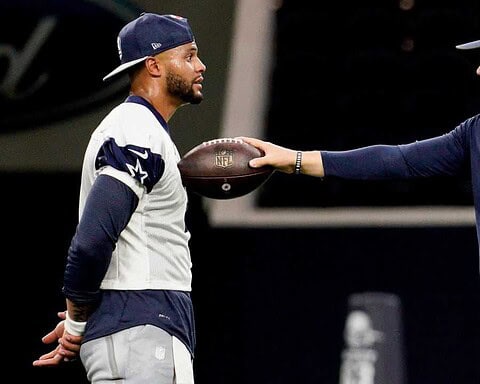 Can Jon Kitna Help QB Dak Prescott Reclaim his Rookie Magic? 1