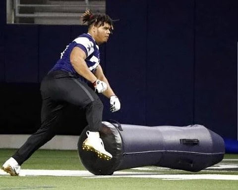 Trysten Hill Could Make the Interior Defensive Line Dominant