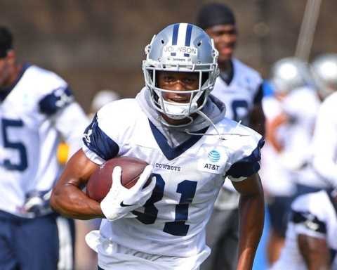 #SFvsDAL: WR Jon'Vea Johnson Has A Chance To Separate Himself