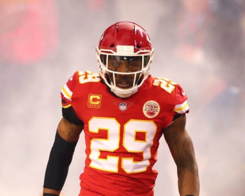 Should Cowboys Revisit Eric Berry After Failing to Land Jamal Adams?