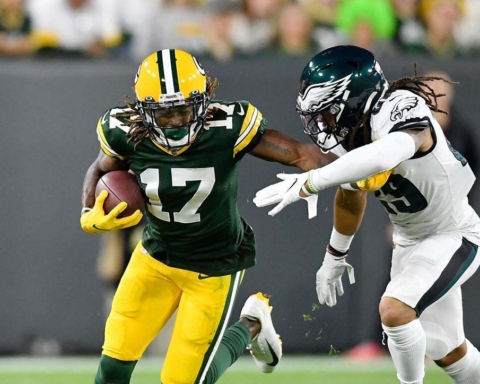 Packers WR Davante Adams Doubtful; What Impact Will it Have?