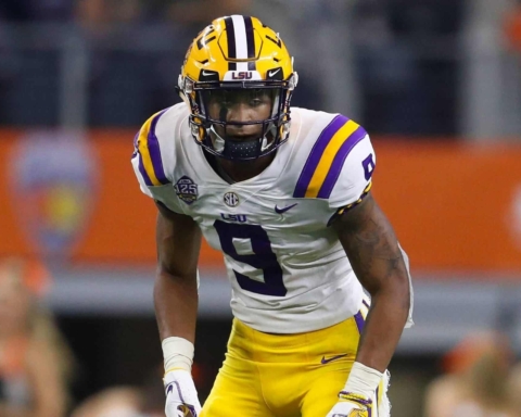 2020 Mock Draft Roundup: Experts Early Favorites for the Dallas Cowboys