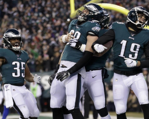 PHI 17, DAL 9: Cowboys Season Effectively Ends In Philadelphia