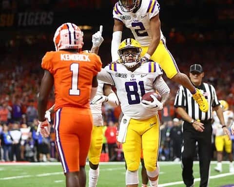 Like Father, Like Son: Will Dallas Cowboys Pass on TE Thaddeus Moss?