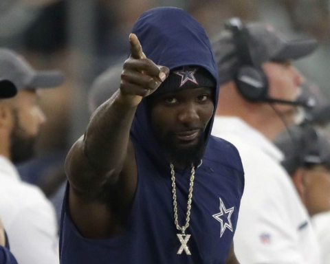 OPINION: Cowboys Reuniting With Dez Bryant is a Bad Idea