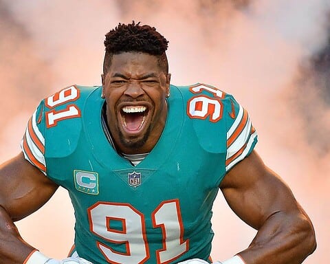Could Cowboys Snag Free Agent DE Cameron Wake?