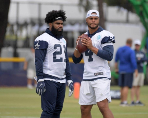 Ezekiel Elliott, Dak Prescott, training camp