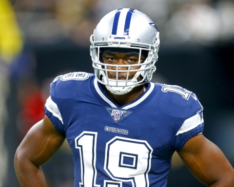 Amari Cooper's Snap Count Continues to Decrease Since Week 1