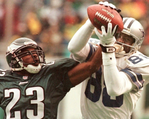 Cowboys vs Eagles Reignites the Biggest NFL Rivalry