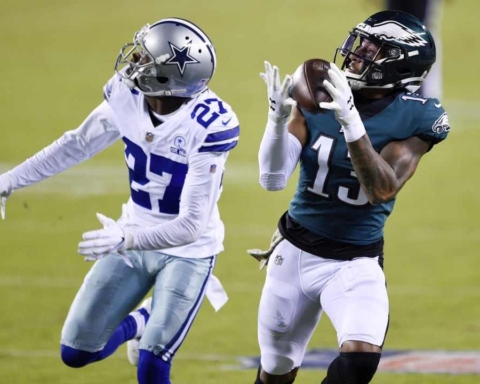 Trevon Diggs, Travis Fulgham, Eagles