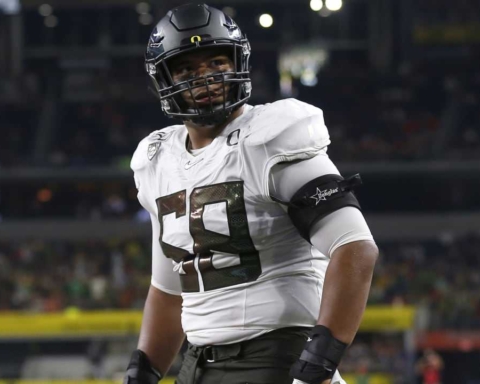 3 Non-QB Top 10 Options on Offense for the Cowboys in the 2021 NFL Draft