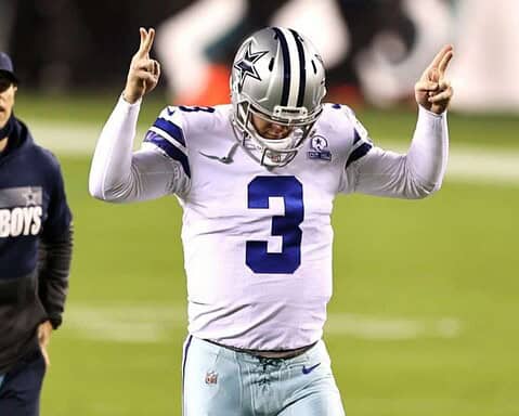Report: Cowboys to Start QB Garrett Gilbert vs Steelers