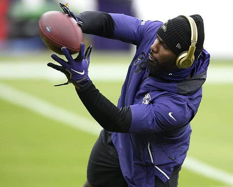 #DALvsBAL: Will Dez Bryant Take Flight or Have his Ravens Wings Clipped? 1