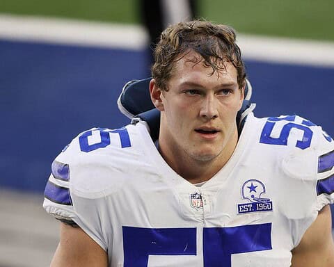 Leighton Vander Esch Must Perform Well in Contract Season