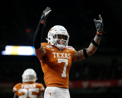 Cowboys Evaluate S Caden Sterns at Texas Pro Day