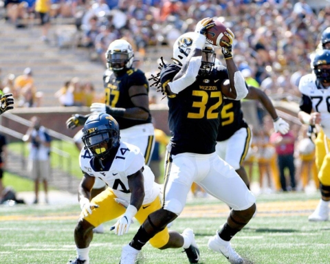 2021 NFL Draft: Nick Bolton a Day 2 Name to Watch for the Dallas Cowboys