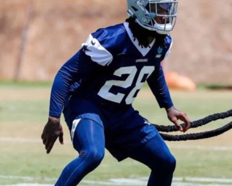 Amari Cooper, Malik Hooker Return to Practice at The Star 1