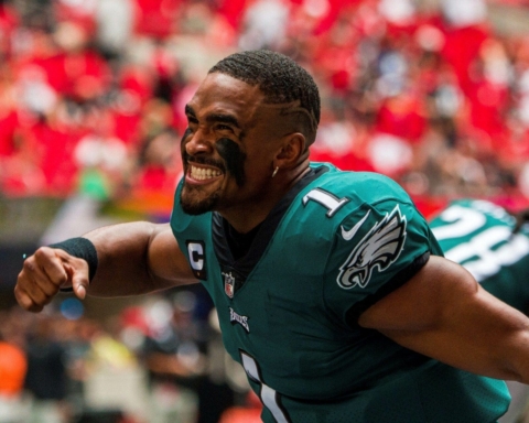 Jalen Hurts, Eagles
