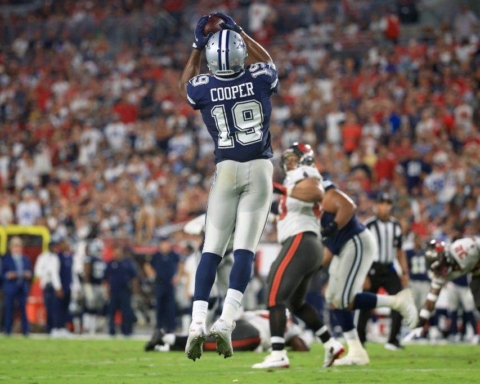 Amari Cooper has Record-Setting Performance vs Buccaneers