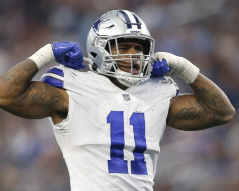 Micah Parsons Named Midseason Defensive Rookie of the Year by Fox Sports