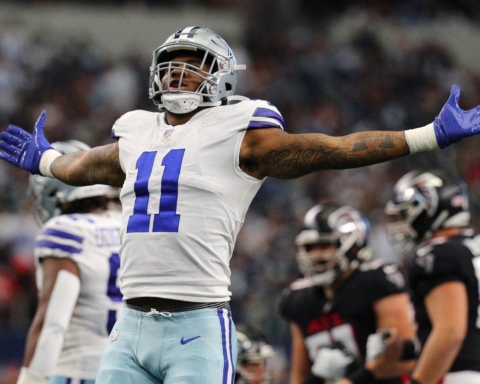 Cowboys LB Micah Parsons Named NFL Defensive Rookie of the Month
