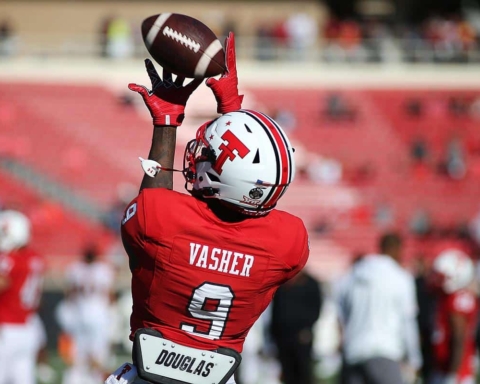 Buy or Sell: T.J. Vasher Can Provide Much-Needed WR Depth 2