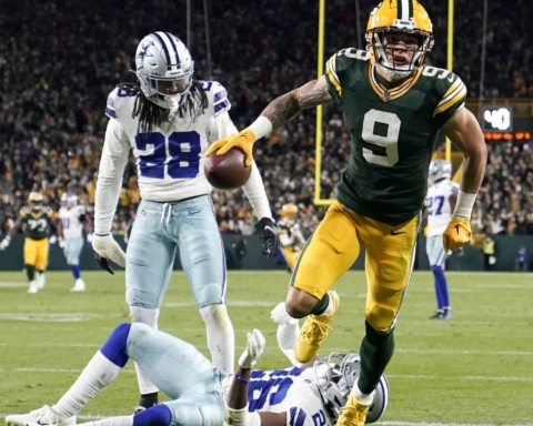 What went wrong in the Cowboys vs Packers game?