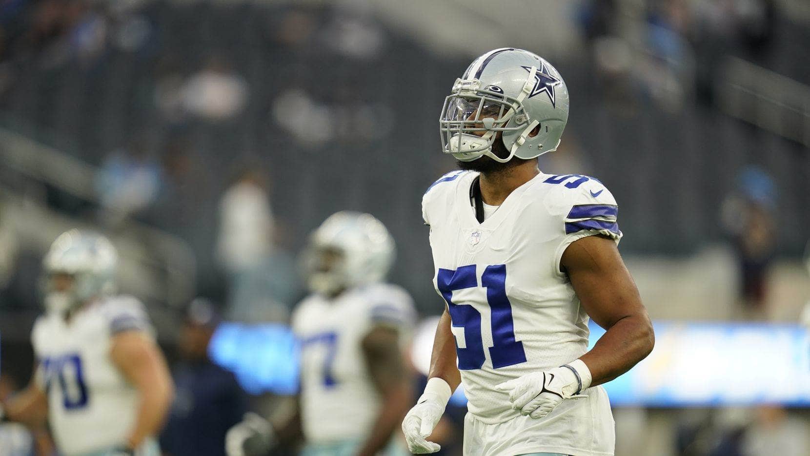 Anthony Barr: The Man Who Lives In the Shadows