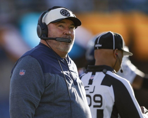Cowboys coaching problems result in lose to Jags