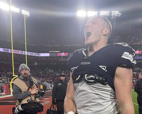 Leighton Vander Esch proves pivotal for Cowboys defense Monday night