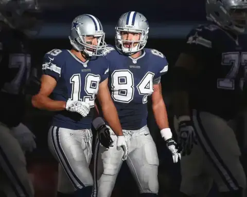 Admiring The Best Dallas Cowboys Uniforms