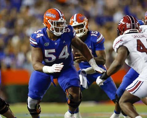 Should the Dallas Cowboys pick up an offensive lineman in the NFL Draft?