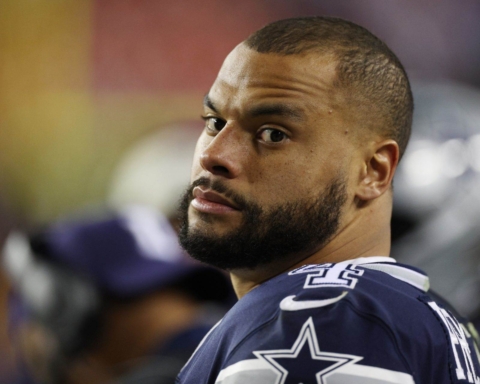 Dak Prescott aims to buck history in 9th year as starter