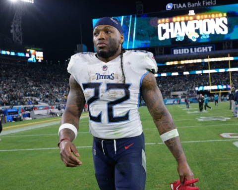Should the Dallas Cowboys go after Derrick Henry
